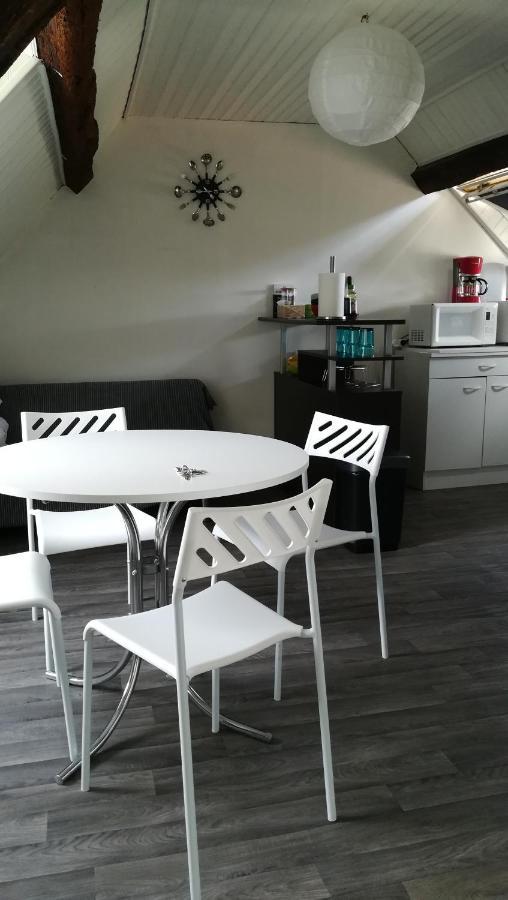 Appartement Spacieux Vue Sur Loire Proche Du Centre 布鲁瓦 外观 照片